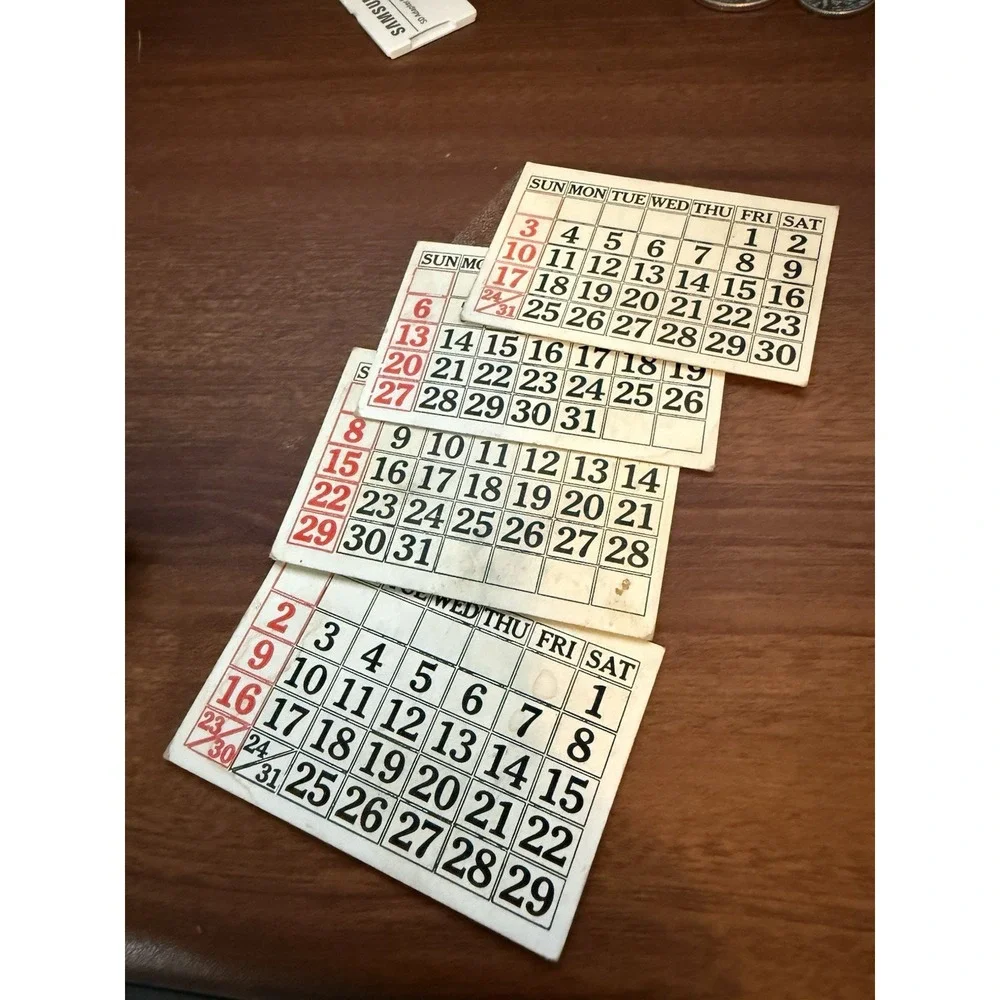 Antique Vintage Rare Manual Calendar , Metal‎ Made